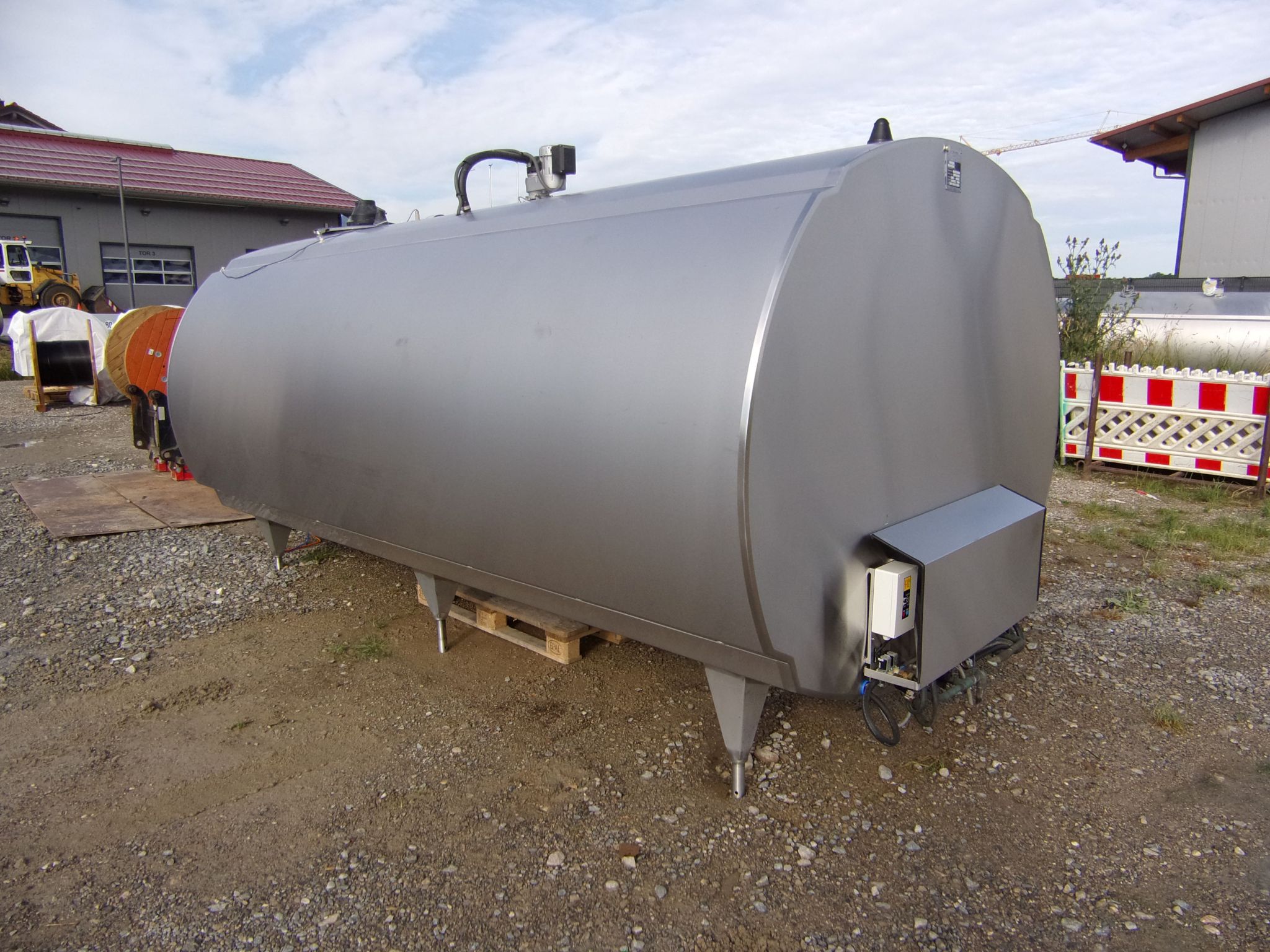 Huber Milchkühlanlagen gebrauchter Milchkühltank