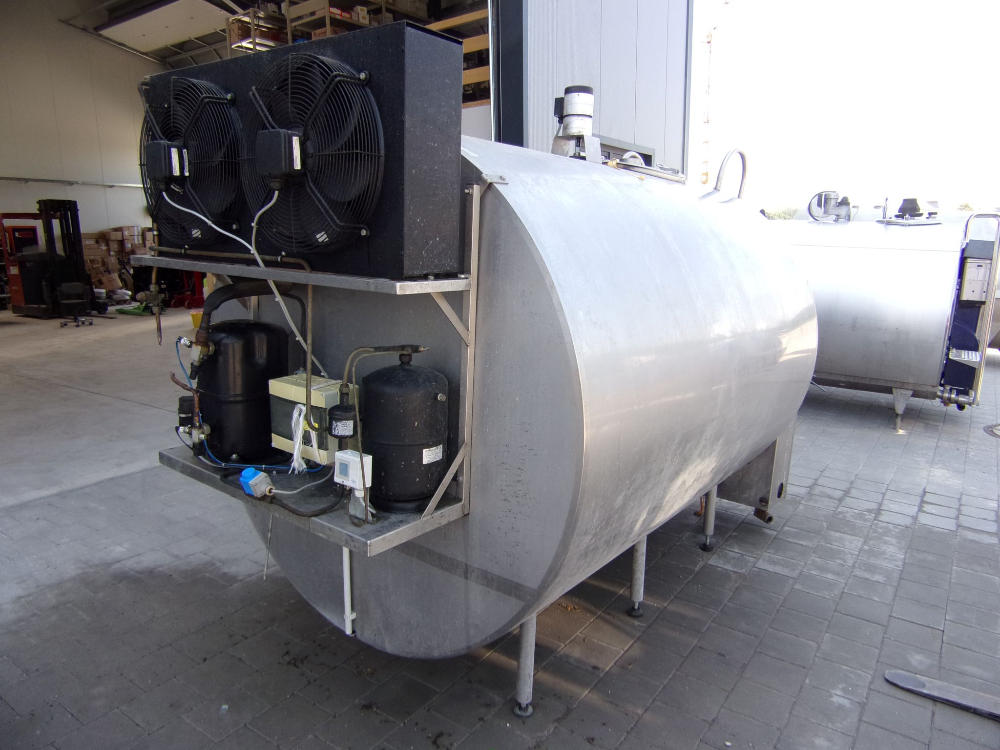 Huber Milchkühlanlagen gebrauchter Milchkühltank