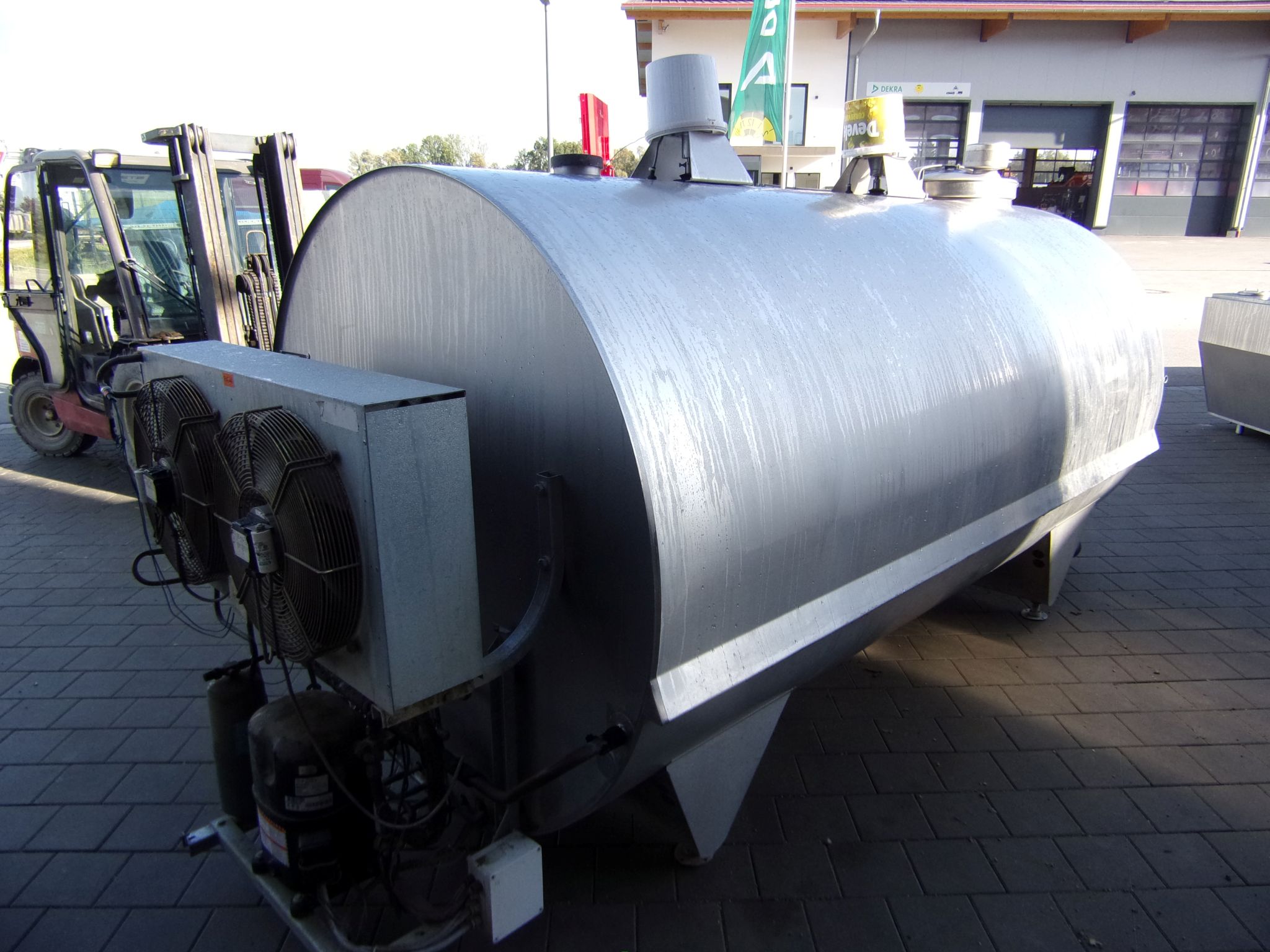 Huber Milchkühlanlagen gebrauchter Milchkühltank