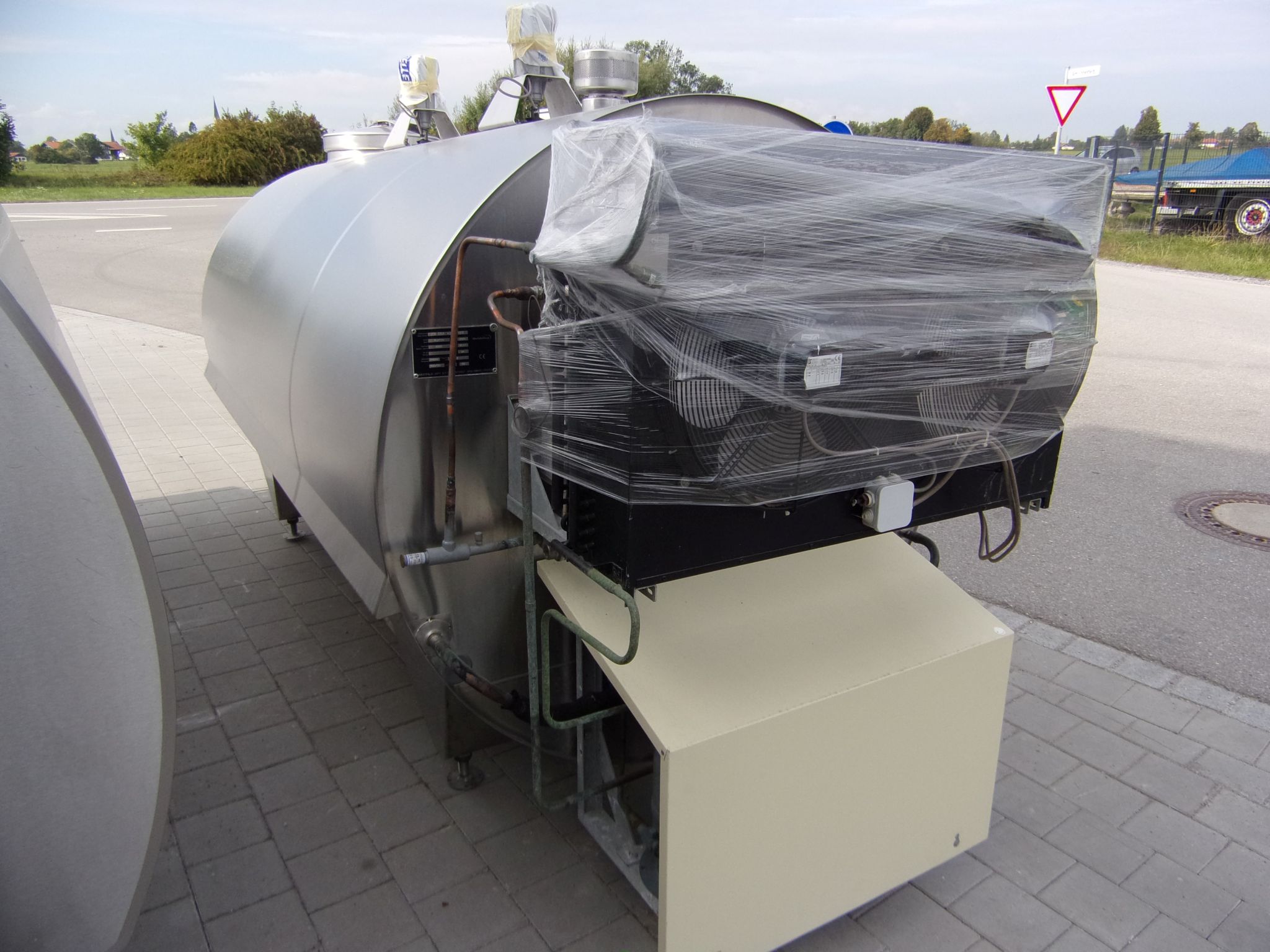 Huber Milchkühlanlagen gebrauchter Milchkühltank